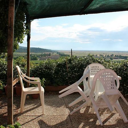 Agriturismo Podere Montenero Альберезе Екстер'єр фото